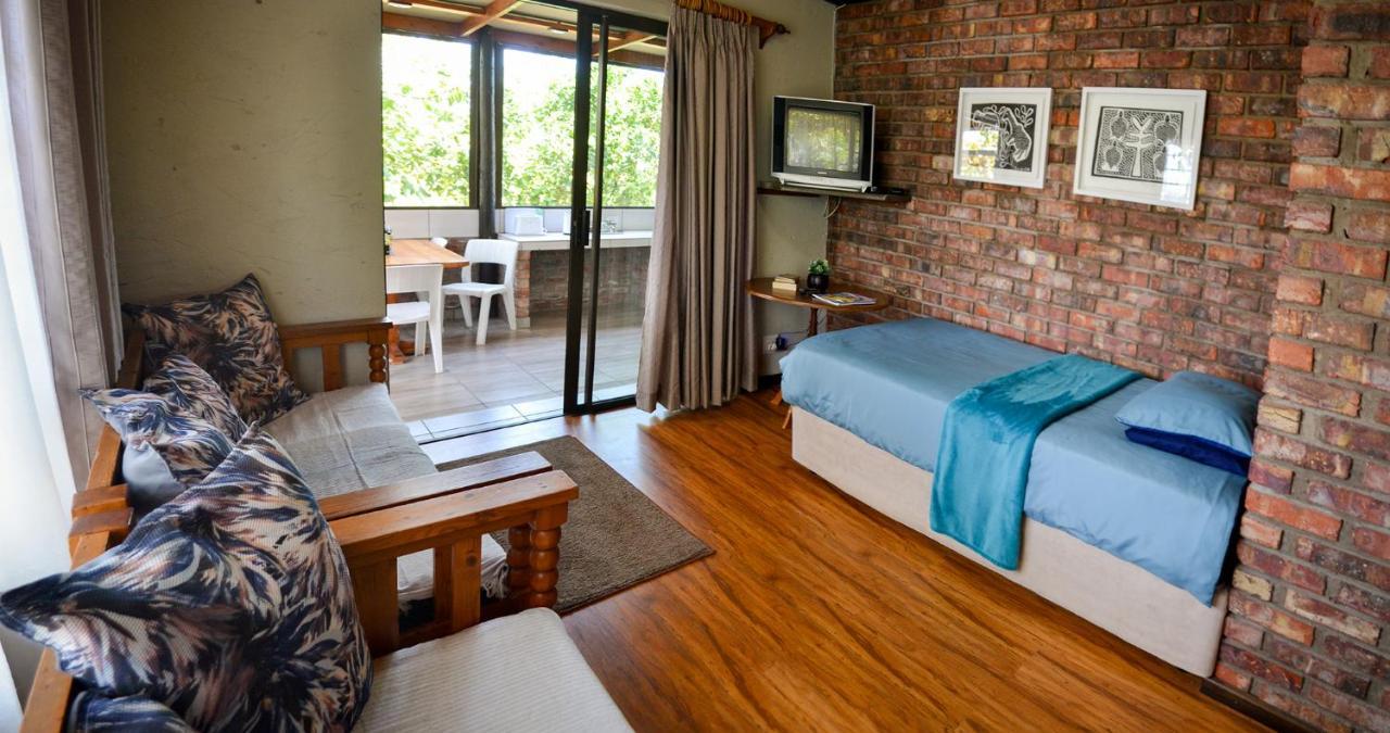 Palm Cottage - Colchester - 5Km From Elephant Park المظهر الخارجي الصورة